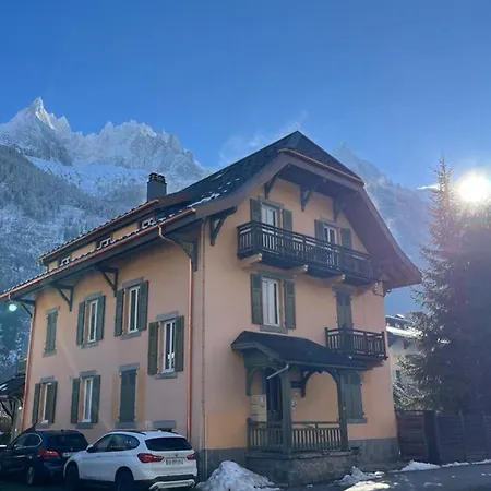 Spacious 125 M Appt In Chamonix-mont-blanc Apartment